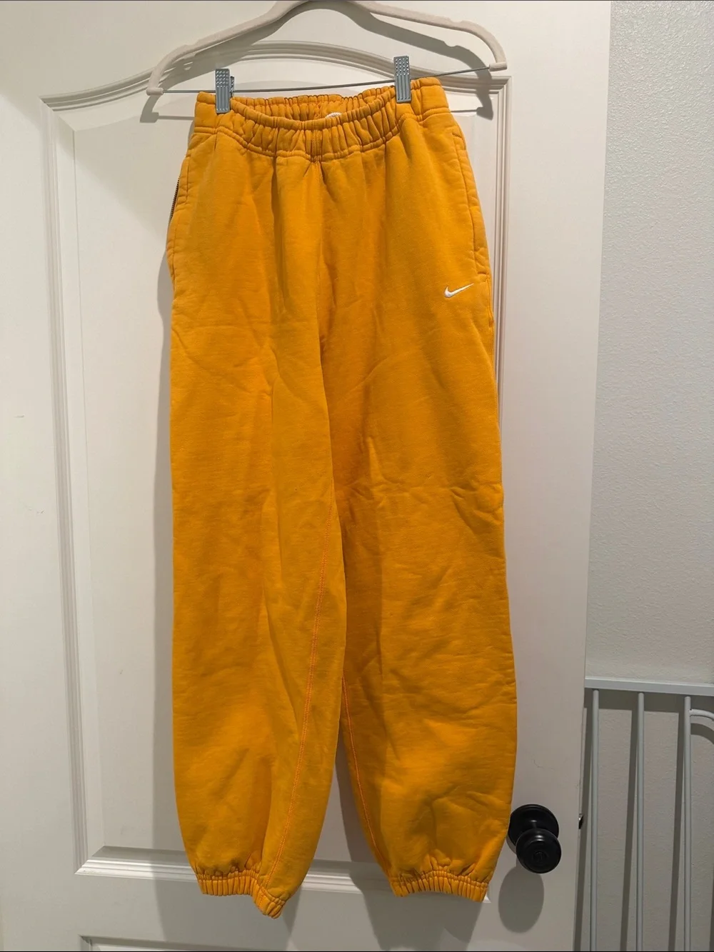 Nike fleece pants joggers size small yellow orange